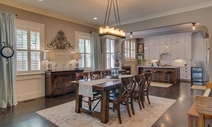 Historic Waverly House | 12South! 4 BRs+Studio+5 Private Baths!