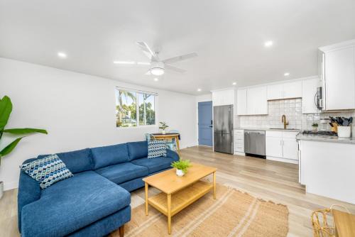 Sunset Beach House | 130 Anderson St A
