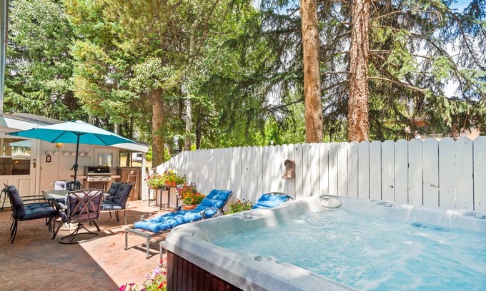 West End House | 146 m² House ∙ 3 bedrooms ∙ 4 guests