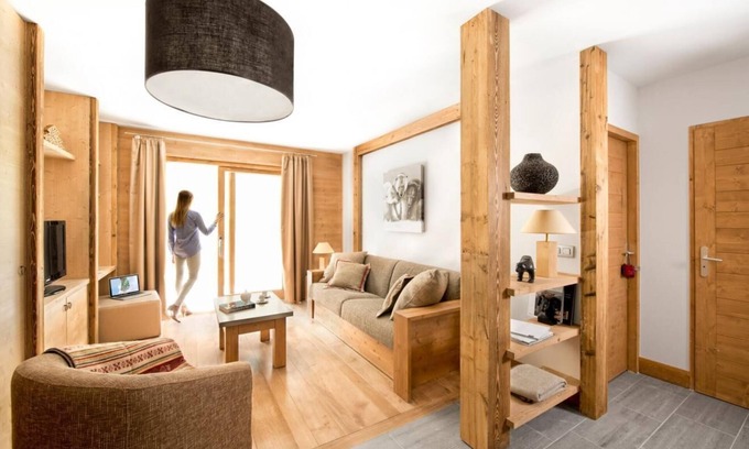 Les Brevieres Apartment | 150m from resort center, fitness, swimming pool, sauna, hammam, balcony, tv, 58m², Tignes