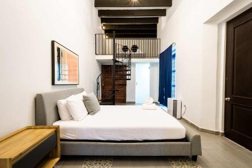 Mercado Apartment | 153 Luna by Stay with Bear