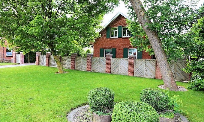 Hamswehrum House | 155 m² House ∙ 2 bedrooms ∙ 4 guests