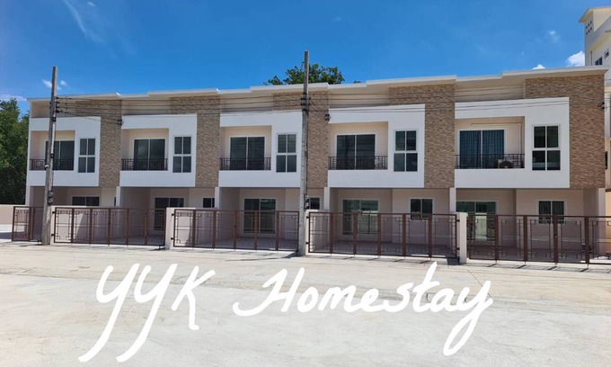 Nakhon Chai Si Bed & Breakfast | 160 m² Bed and breakfast ∙ 6 bedrooms ∙ 12 guests