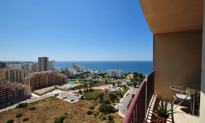 Praia da Rocha Apartment | 16th Floor Clube Praia Mar Apartment with Spectacular Ocean and River View