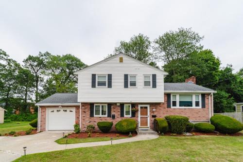 Randolph Apartment | 17 - 4BR Randolph - Cozy Single House