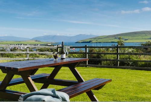 Dingle House | 18 Ard na Mara
