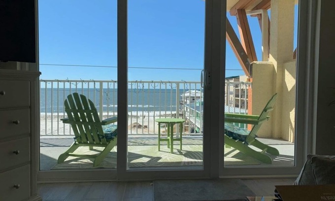 Mexico Beach Condo | 180 Degree Views of the Gulf - Magical 3/2 in Summerhouse has it all!