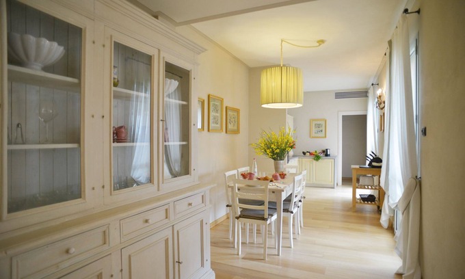 San Casciano dei Bagni Apartment | 1800 square feet, 2 bedrooms, 2 bathrooms, kitchen and living, garden with patio