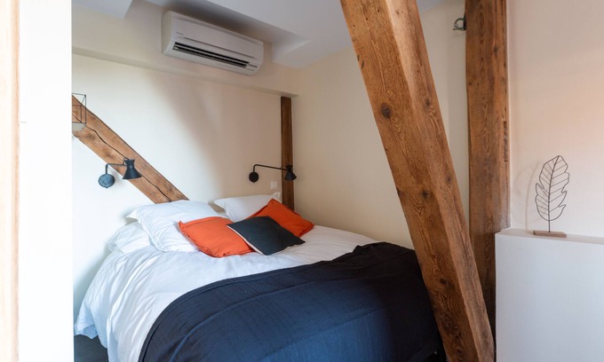 Quartier Saint-Leon Apartment | 1834 - Studio FEU -