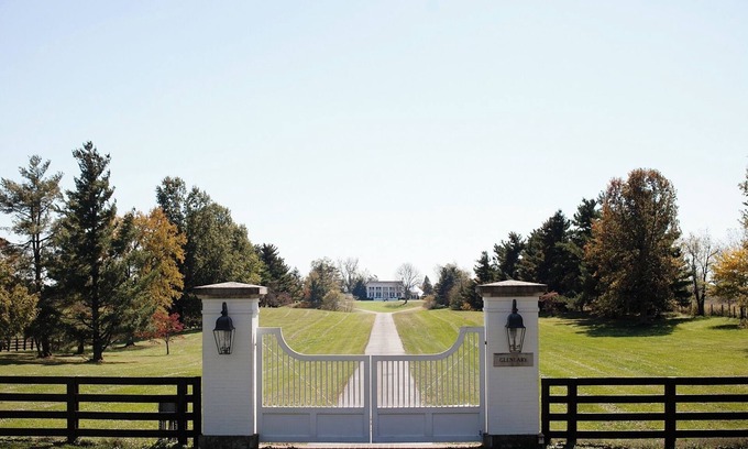 Paris House | 1840 Historic Antebellum Estate in the heart of the Bluegrass
