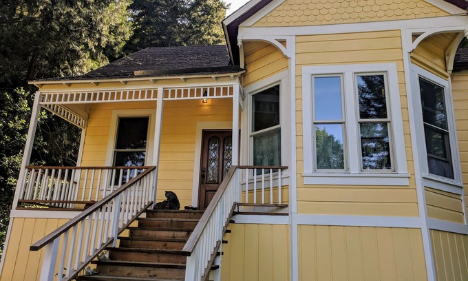 Boulder Creek House | 1899 Queen Anne Victorian Cottage in the Redwoods