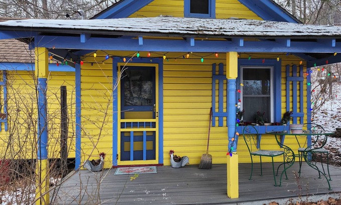 Catskill Cottage | 1930's 1 bedroom cottage updatedn with charm, pet friendly, near hiking trails