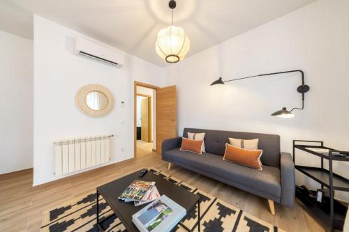 Chamberi Apartment | 1Bedroom 1bathroom furnished - Rios Rosas - equipped in business area - MintyStay