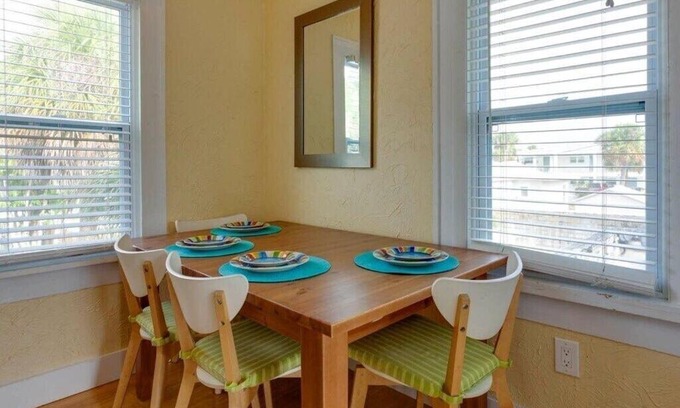 Pass-a-Grille House | 1BR 1BA NorthStar Bungalow. Just Steps to the beach and the bay.