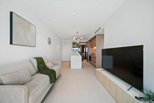 Perth Central Business District Apartment | 1BR Apartment in the Heart of the CBD