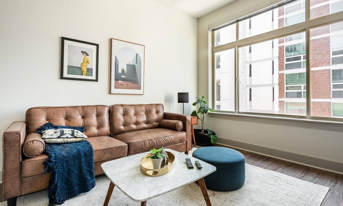 Logan Square Apartment | 1BR Apt in Philadelphia