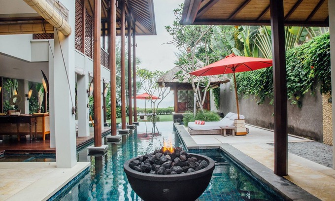 Ketewel Villa | 1BR Beach Front Villa - 10Min Drive To Bali Zoo! W/Swimming Pool!