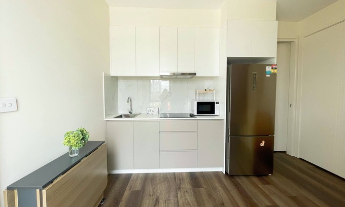Stromlo Apartment | 1BR Studio with Wi-Fi & Parking