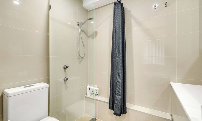 Manly Apartment | 1BR unit in the heart of Manly