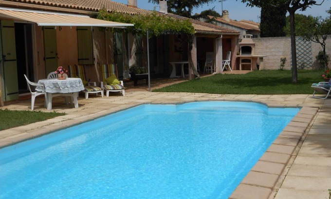 Senas House | 1private room with double bed (180) and one with small bed (90)