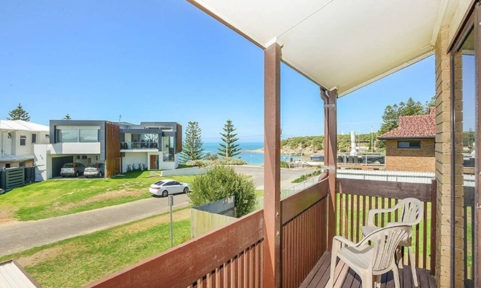 Port Elliot House | 2/16 Strangways - Ocean Views