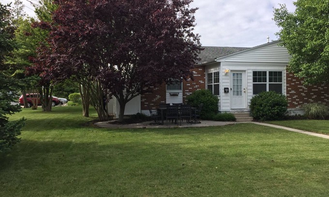 Cape May Cottage | 2 Bd 1 ba home close to Beach - now renting for 2025!