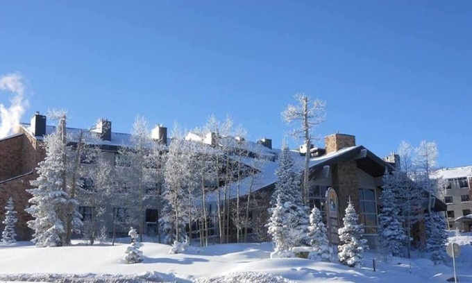 Brian Head Condo | 2 BDRM~ CEDAR BREAKS LODGE~ SKIING~HIKING~SLEDDING~BIKING~INDOOR POOL/SPA & MORE