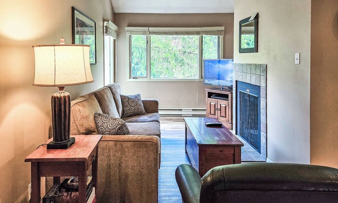 East Kootenay Apartment | 2 BDRM/Toby Creek Lodge/Great Location