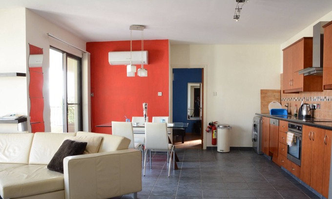 Oroklini Apartment | 2-bed 2-bath luxury apartment with Shared Pool, A/C, Wifi