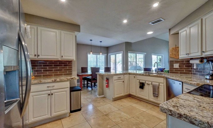Ahwatukee Foothills House | 2-Bed 2-Bath w. Backyard Oasis