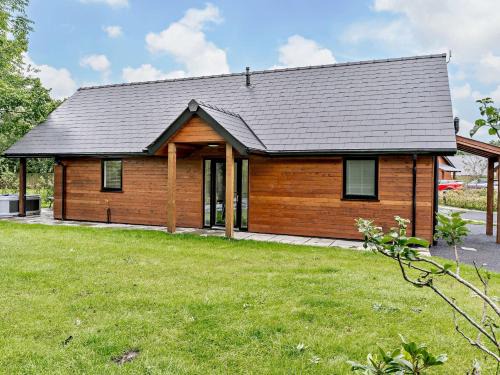 Upper Killay House | 2 Bed in Gower 91726