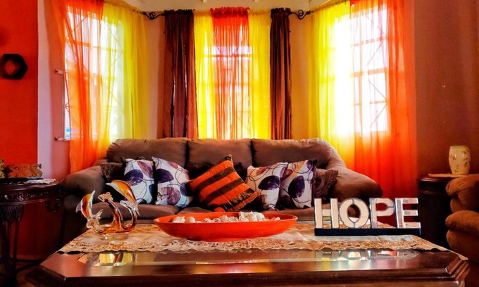 Florence Hall Village House | 2 Bed-Sleeps 4-Gated community-5 Min Town Centre