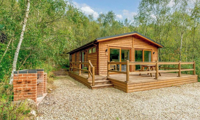 Freehay Ski Chalet | 2 bedroom accommodation in Freehay, Cheadle