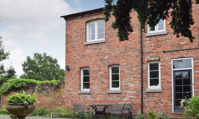 Boraston Cottage | 2 bedroom accommodation in Tenbury Wells