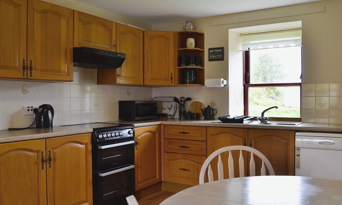 Colintraive Cottage | 2 bedroom accommodation in Colintraive, Argyll