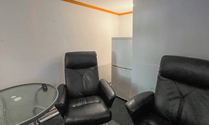 Peacehaven Apartment | 2 bedroom accommodation in Peacehaven