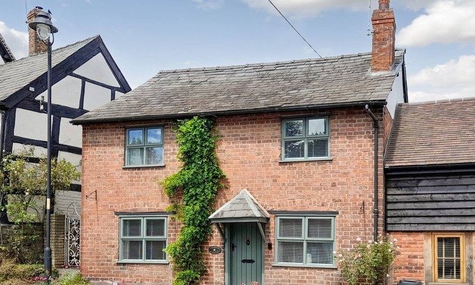 Pembridge Cottage | 2 bedroom accommodation in Pembridge