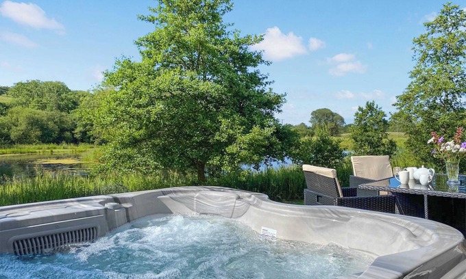 Pentrefelin Cottage | 2 bedroom accommodation in Llandeilo