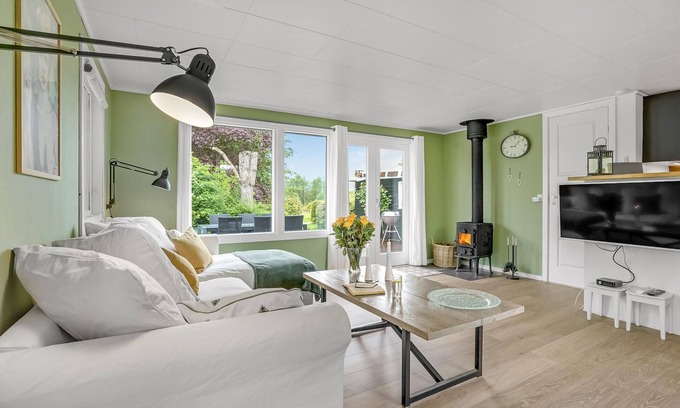 Bog By House | 2 bedroom accommodation in Bogø By
