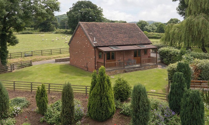 Mathon Cottage | 2 bedroom accommodation in Mathon, near Malvern