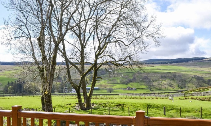 Moffat Cottage | 2 bedroom accommodation in Annan Water, near Moffat