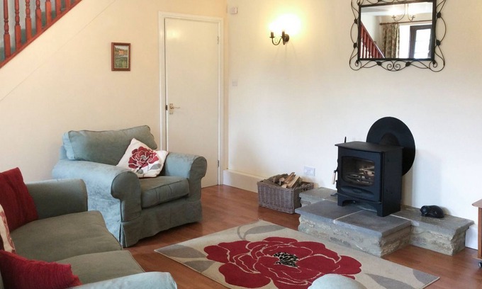 Pulham Cottage | 2 bedroom accommodation in Glanvilles Wootton, near Sherborne