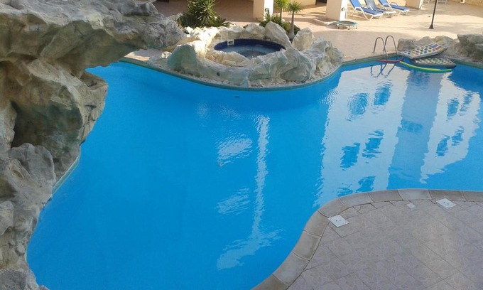 Oroklini Apartment | 2-bedroom apartment with swimming pool in Larnaca