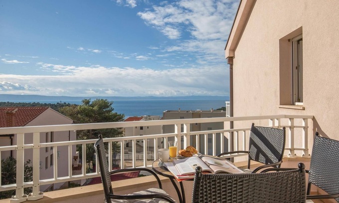 Makarska Apartment | 2 bedroom awesome apartment in Makarska