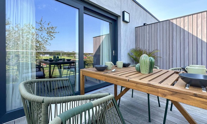 Bievre Apartment | 2 bedroom beautiful apartment in Bièvre