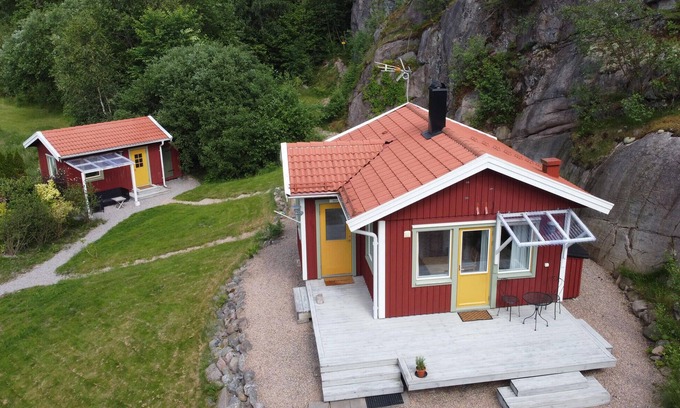 Fjallbacka House | 2 bedroom beautiful home in Fjällbacka
