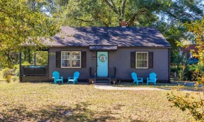 Covington House | 2 bedroom beauty with patio and yard, next to legion field