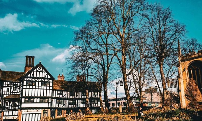 Coventry City Centre Cottage | 2 Bedroom City modern luxury cottage