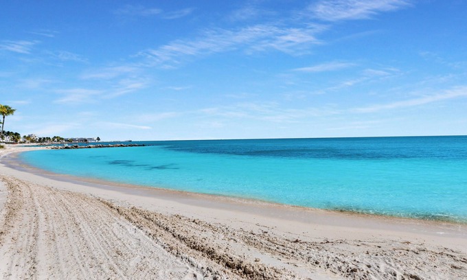 Florida Keys Condo | 2-bedroom Condo Ocean View/pool, Private beach ,Key Colony Beach