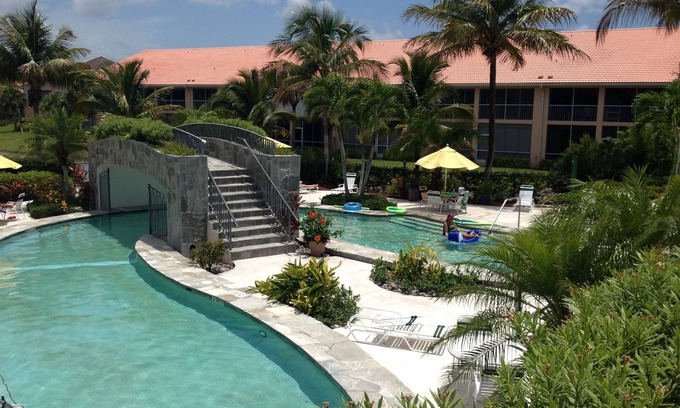 Naples Condo | 2 BEDROOM CONDO, NAPLES FLORIDA